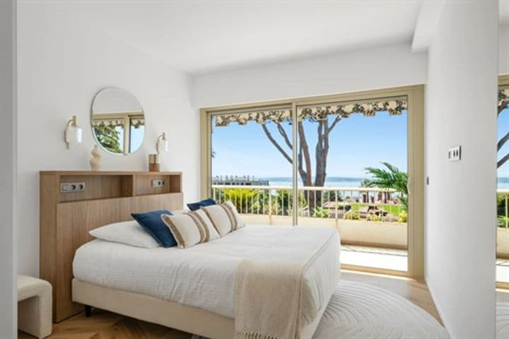 4 bedrooms apartment for sale in Cannes, France