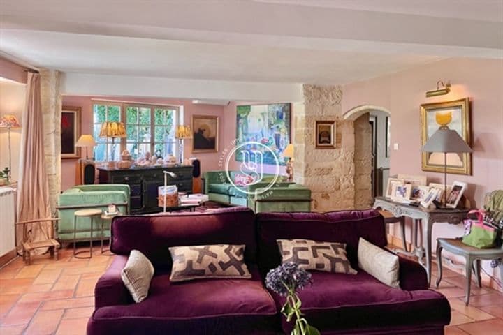 6 bedrooms house for sale in Uzes, France - Image 2