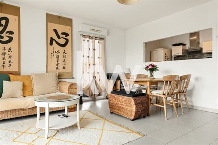 3 bedrooms apartment for sale in Frejus, France - Image 3