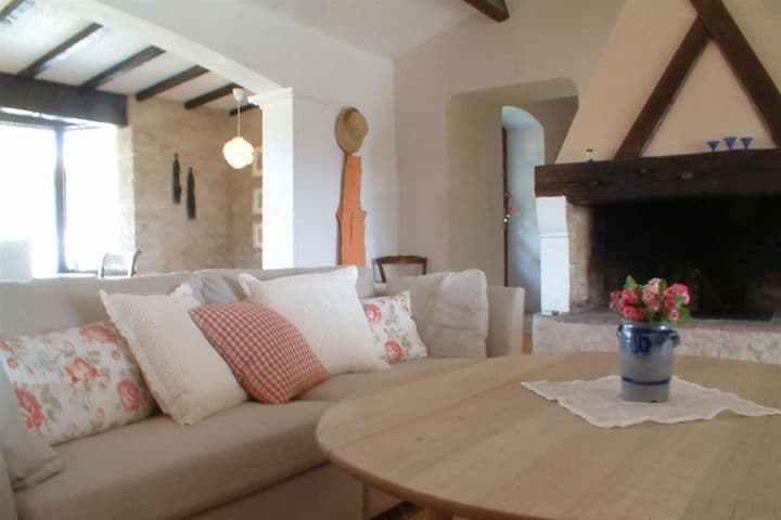 4 bedrooms house for sale in Olonzac, France - Image 6