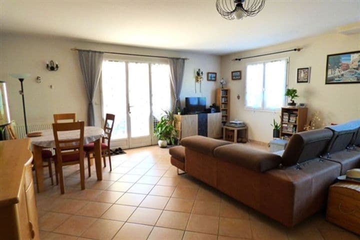 3 bedrooms house for sale in Tallard, France - Image 3