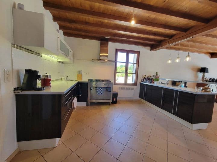 4 bedrooms house for sale in  France - Image 3