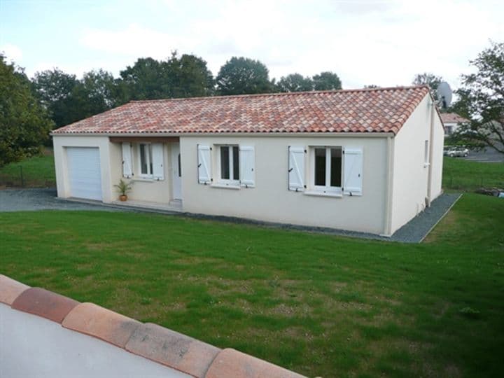 3 bedrooms house for sale in Mareuil-sur-Lay-Dissais, France - Image 9