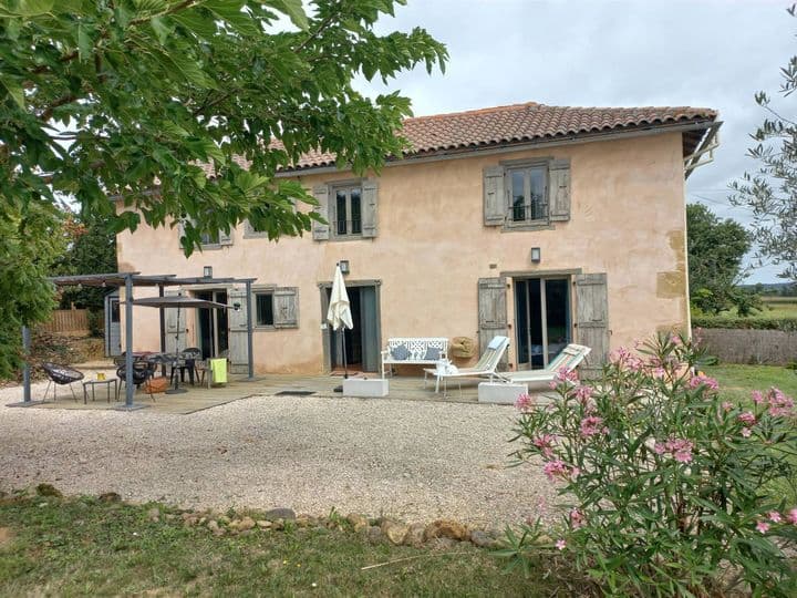 2 bedrooms house for sale in  France - Image 4