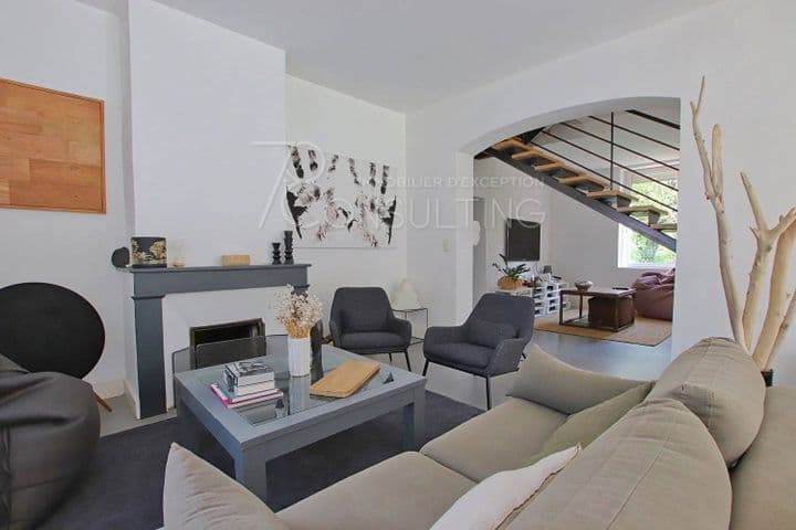 4 bedrooms house for sale in  France - Image 9