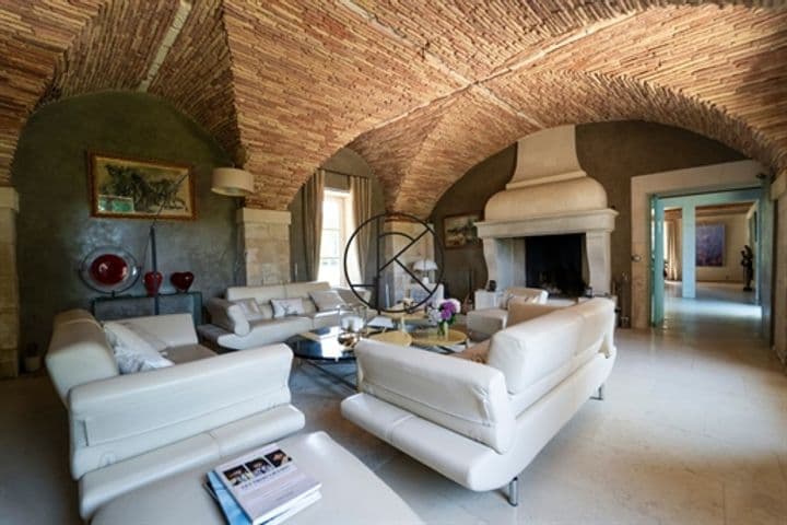 17 bedrooms other for sale in Arles, France - Image 4