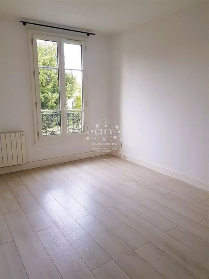 1 bedroom apartment for sale in Villejuif, France - Image 2