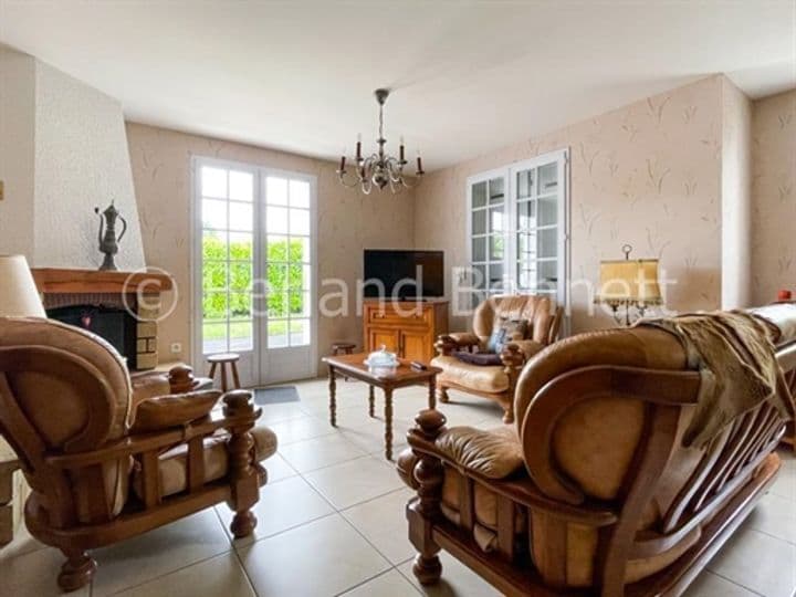 3 bedrooms house for sale in Sauze-Vaussais, France