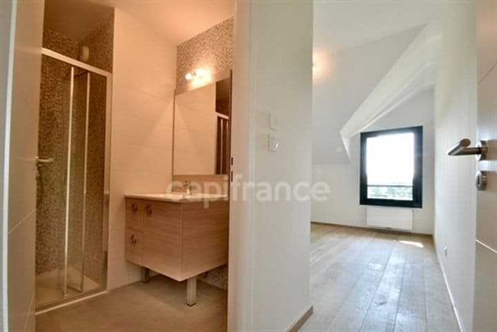 4 bedrooms apartment for sale in Prevessin-Moens, France - Image 11