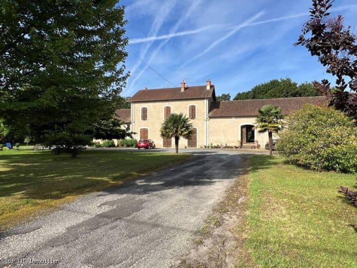 6 bedrooms house for sale in Verteuil-sur-Charente, France - Image 2