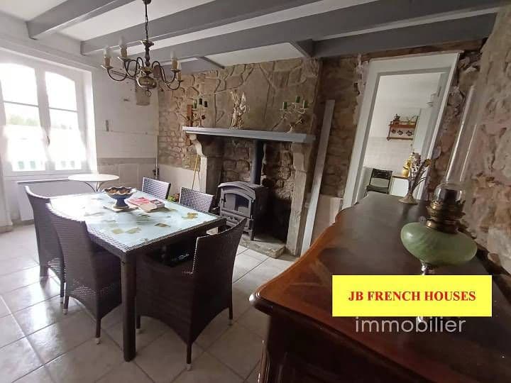 2 bedrooms house for sale in  France - Image 3