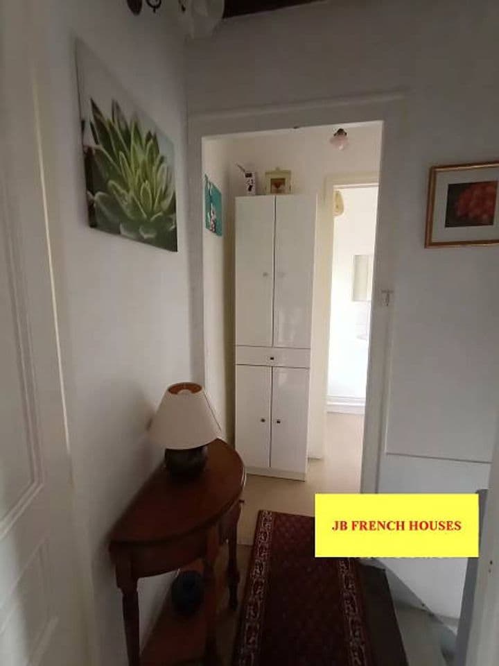 2 bedrooms house for sale in  France - Image 10