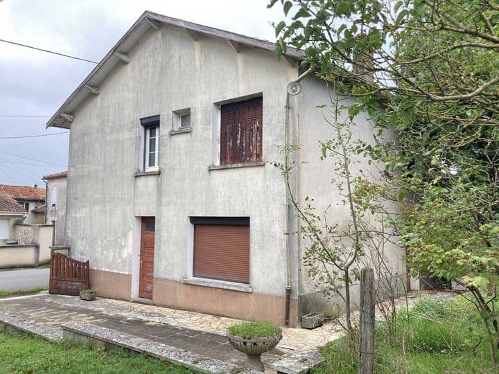 4 bedrooms house for sale in la peruse, France - Image 5