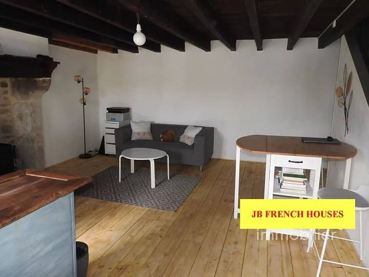 2 bedrooms house for sale in  France - Image 4