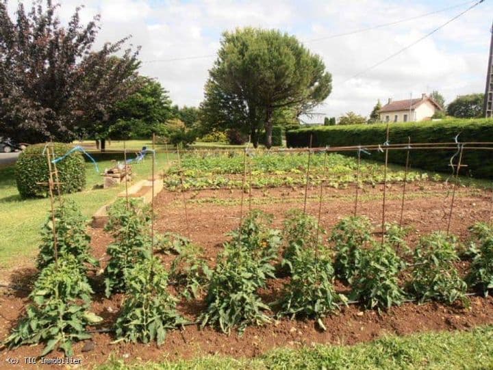 6 bedrooms house for sale in Verteuil-sur-Charente, France - Image 5