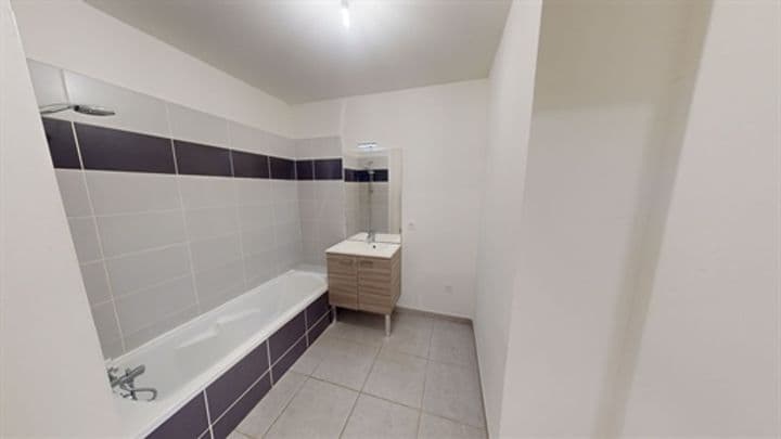 2 bedrooms apartment for sale in Nantes, France - Image 2