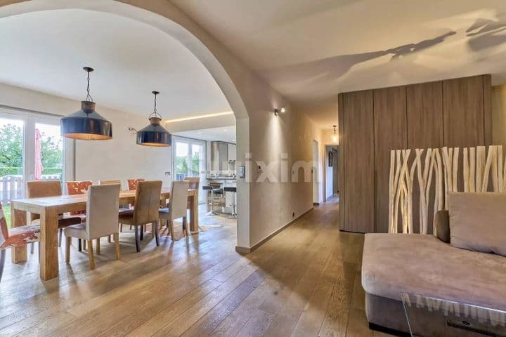 5 bedrooms house for sale in  France - Image 3