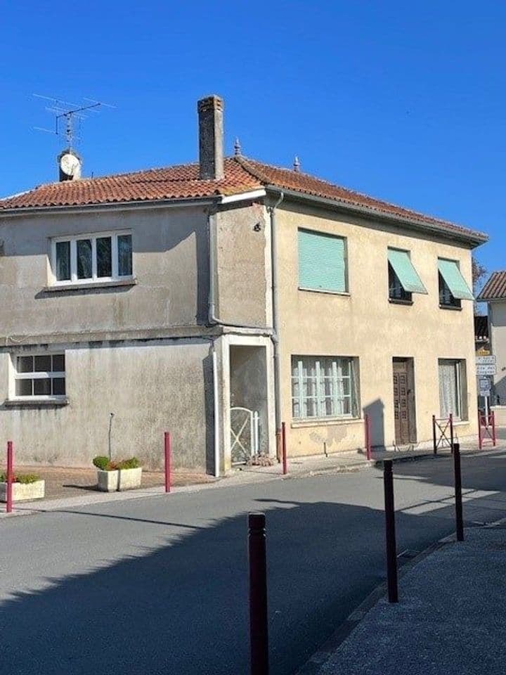 3 bedrooms house for sale in Saint-Andre-de-Cubzac, France - Image 4