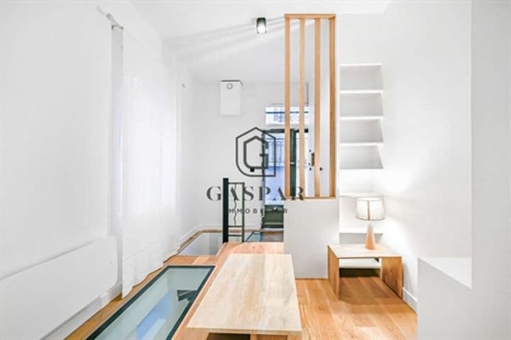 1 bedroom apartment for sale in Paris 7eme, France - Image 2