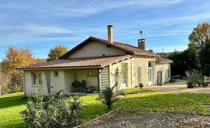 3 bedrooms house for sale in  France - Image 9