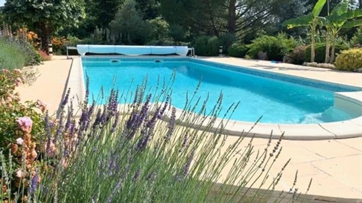 16 bedrooms house for sale in Angouleme, France - Image 7