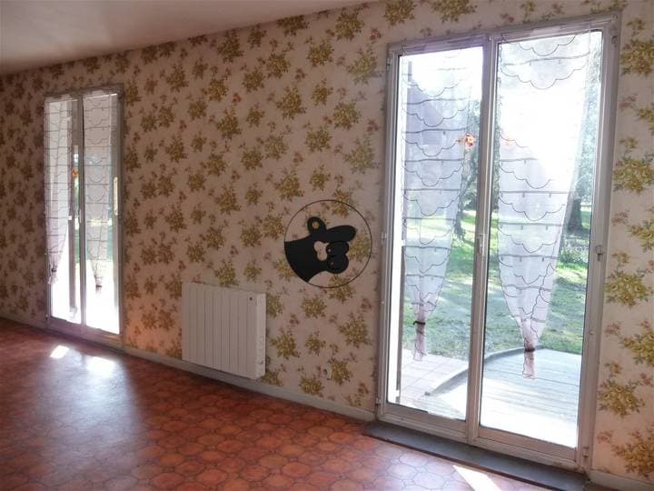 2 bedrooms house for sale in Loire (42), France - Image 3