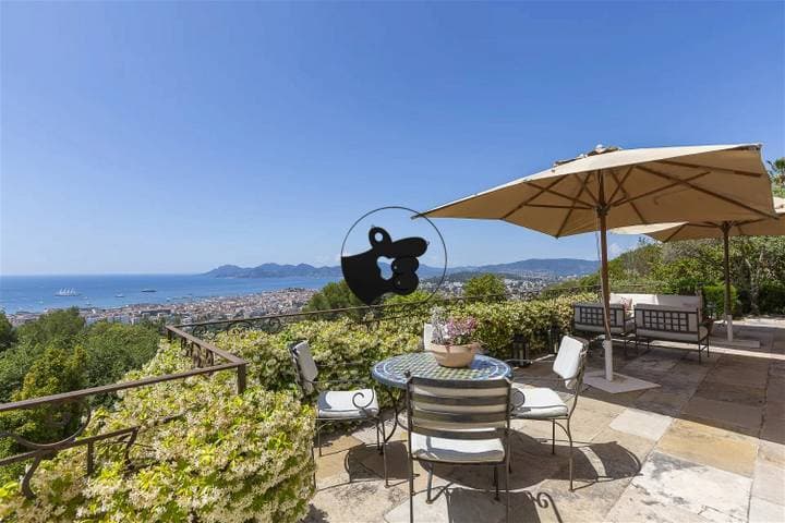 4 bedrooms house for sale in Alpes-Maritimes (06), France - Image 2