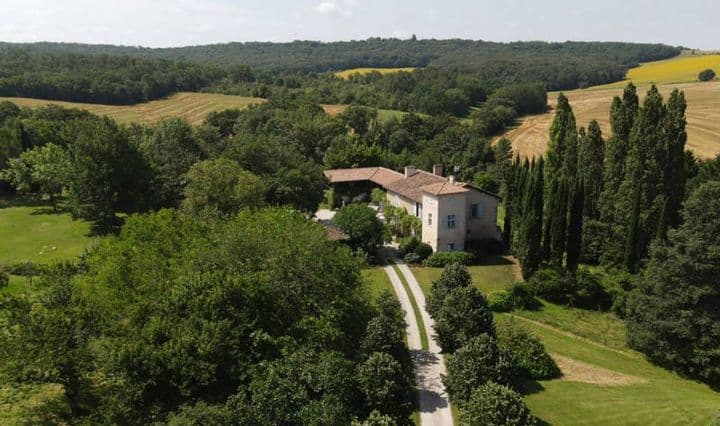 6 bedrooms house for sale in Rural, France - Image 3