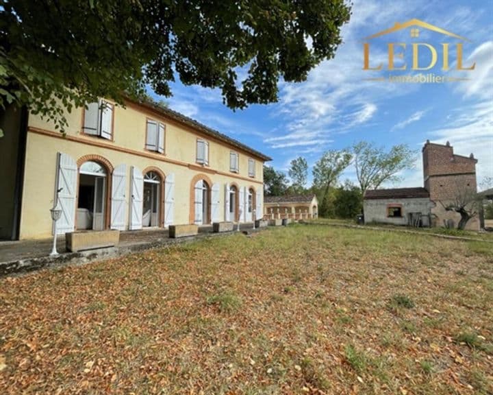 5 bedrooms house for sale in Corbarieu, France