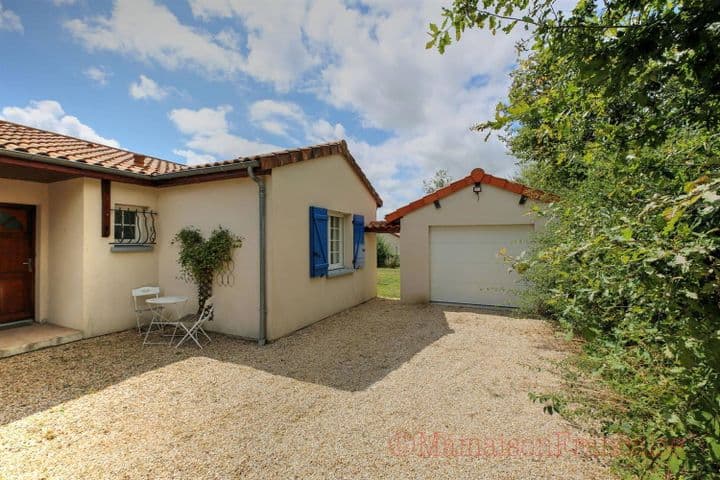 3 bedrooms house for sale in Vasles, France - Image 3