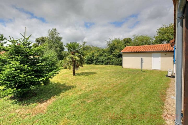 3 bedrooms house for sale in Vasles, France - Image 2