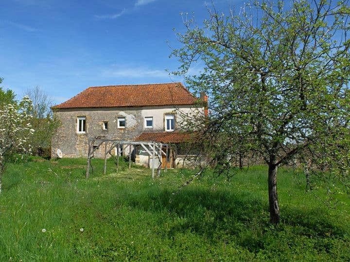 3 bedrooms house for sale in CAYLUS, France - Image 2