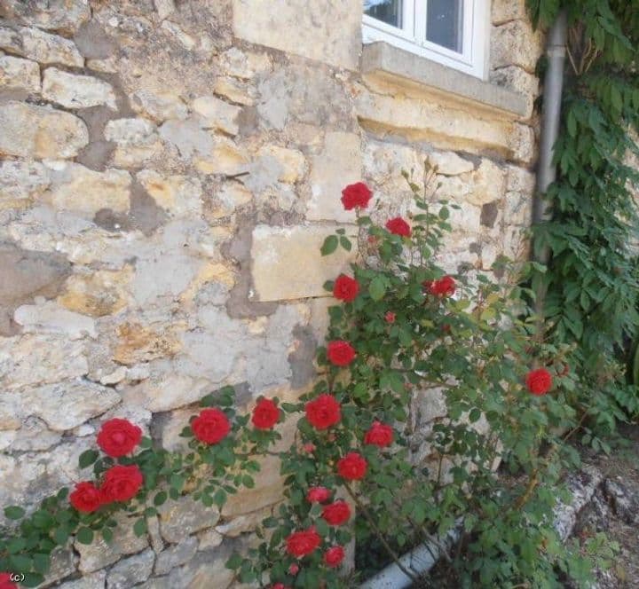 1 bedroom house for sale in Ruffec, France - Image 4