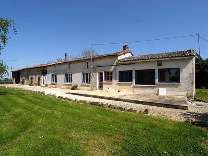 4 bedrooms house for sale in Poitiers, France - Image 10