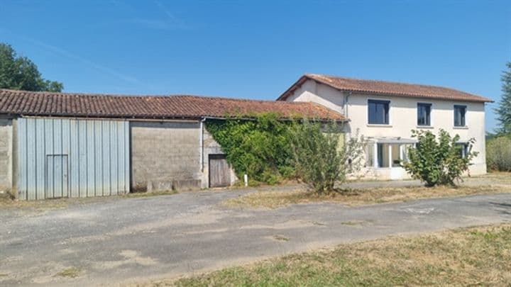 4 bedrooms other for sale in Nontron, France - Image 4