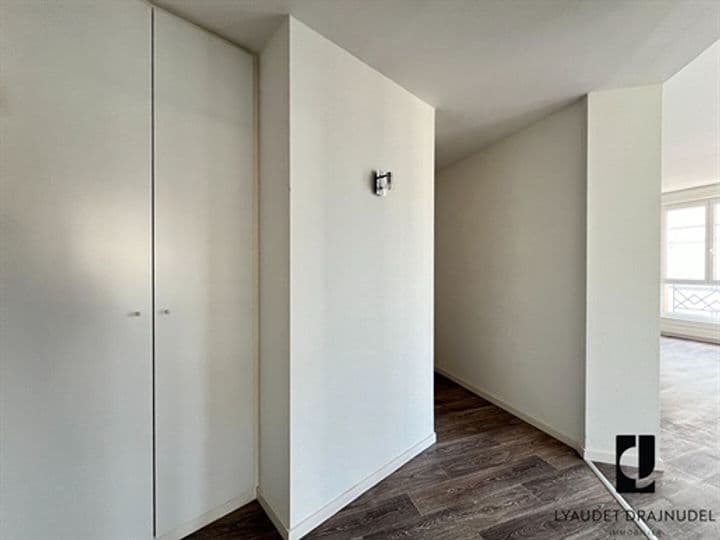 3 bedrooms apartment for sale in Roanne, France - Image 9