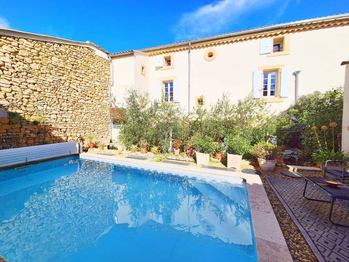 6 bedrooms house for sale in QUARANTE, France