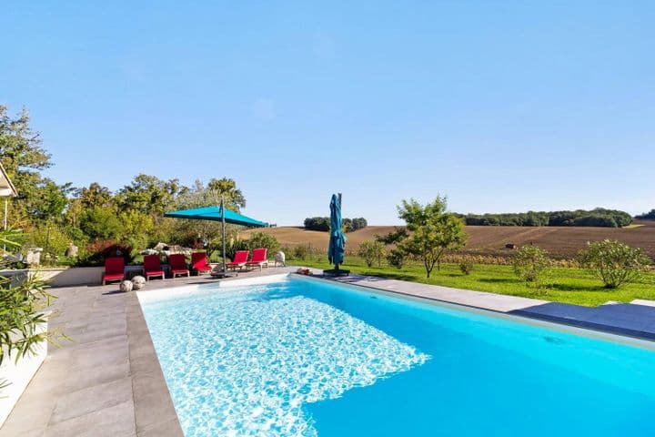 5 bedrooms house for sale in  France - Image 4