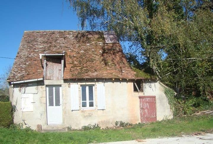 House for sale in La Chatre, France - Image 2