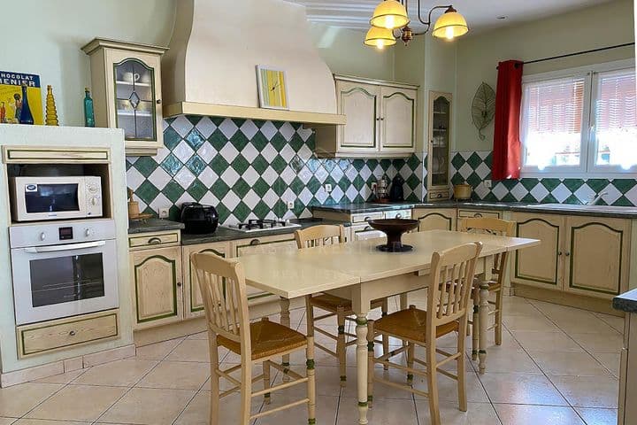 4 bedrooms house for sale in Saint-Laurent-de-Cerdans, France - Image 4