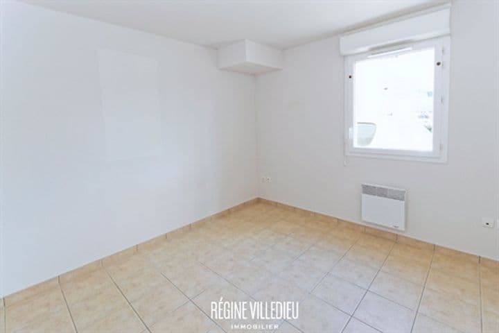 2 bedrooms apartment for sale in Tourlaville, France - Image 4