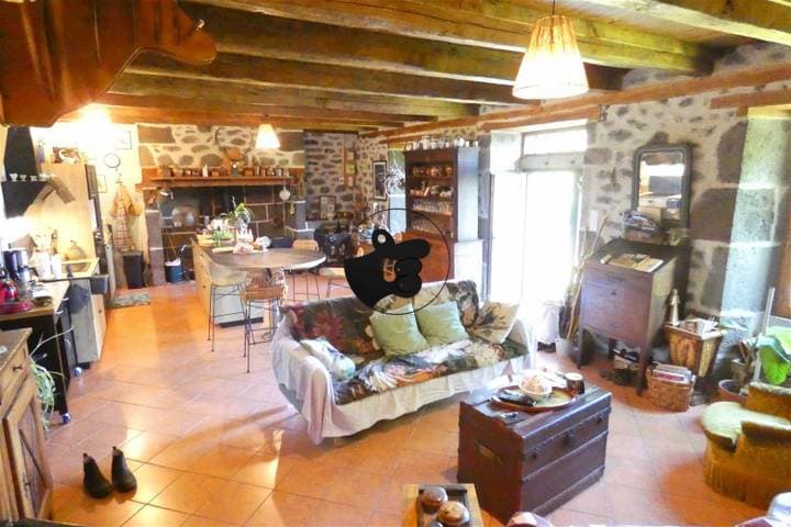 2 bedrooms house for sale in Cantal (15), France - Image 3