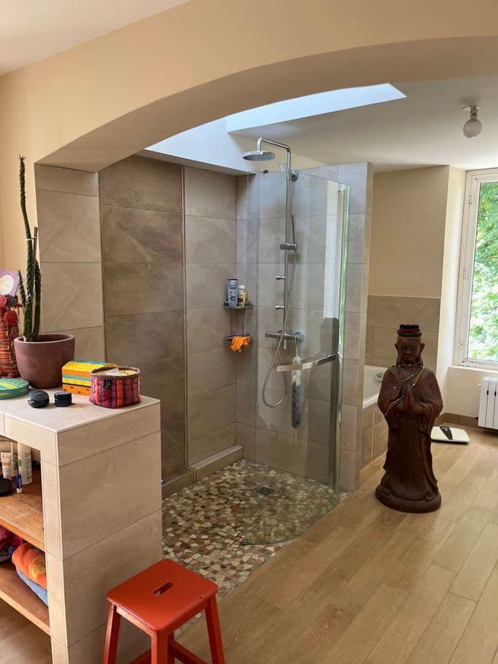 3 bedrooms house for sale in  France - Image 11