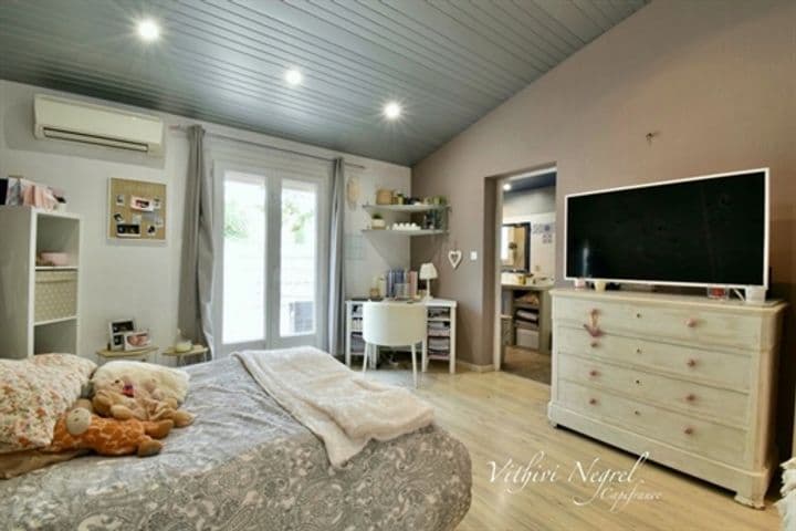 3 bedrooms house for sale in Mouries, France - Image 7