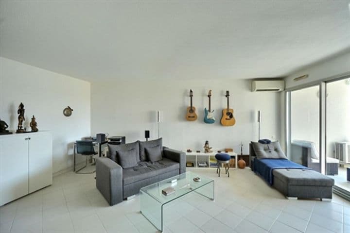 1 bedroom apartment for sale in Antibes, France - Image 3