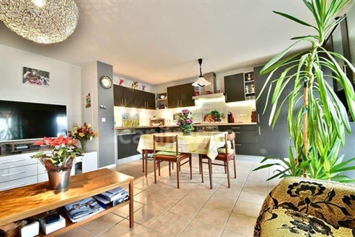 3 bedrooms apartment for sale in Thonon-les-Bains, France - Image 2