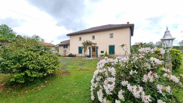 4 bedrooms other for sale in Saint-Mathieu, France - Image 2