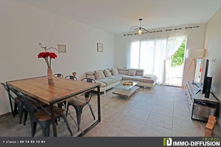 2 bedrooms house for sale in NIMES, France