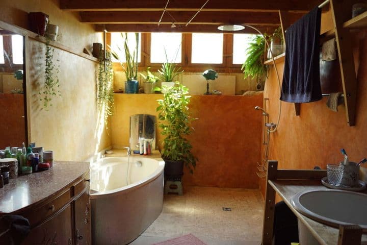 2 bedrooms house for sale in FLEURANCE, France - Image 8