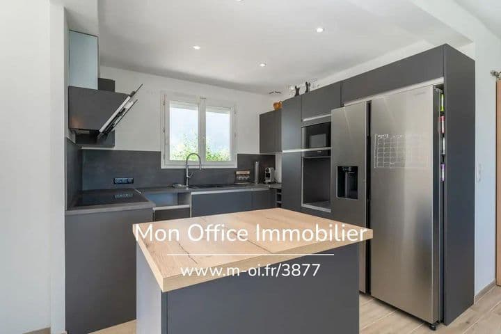 2 bedrooms house for sale in  France - Image 9